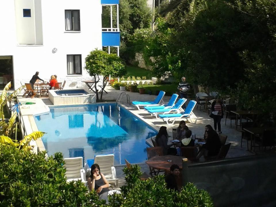 Parla Apart Hotel Cesme Exterior photo